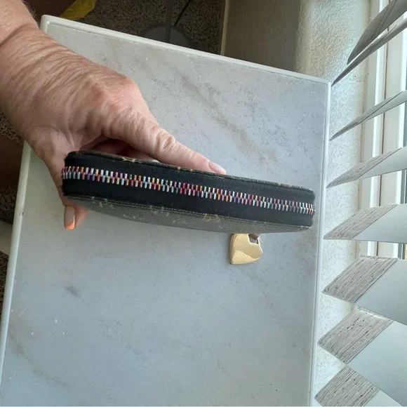 Dooney & Bourke Black Zip Around Wallet with Multicolor DB Logo - Picture 4 of 4